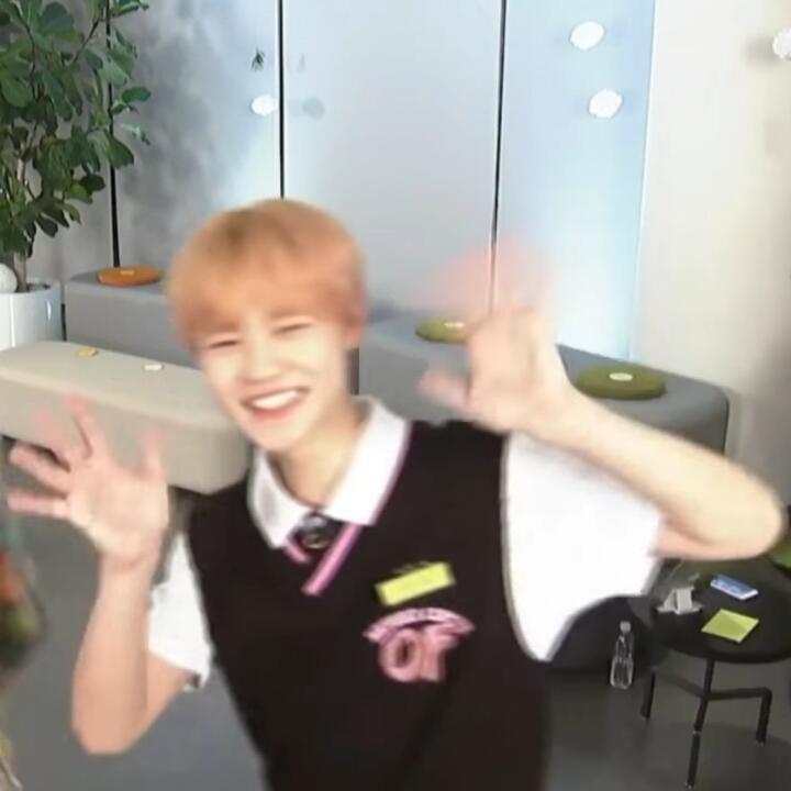 엔시티 드림의 천러 봐줘.. 내 삶의 낙이자 이유