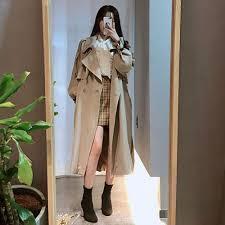 >>4 트렌치코트? 이런느낌 말하는 건가? 근데 봄치고는 무겁게 느껴지지 않아? 괜찮은가..