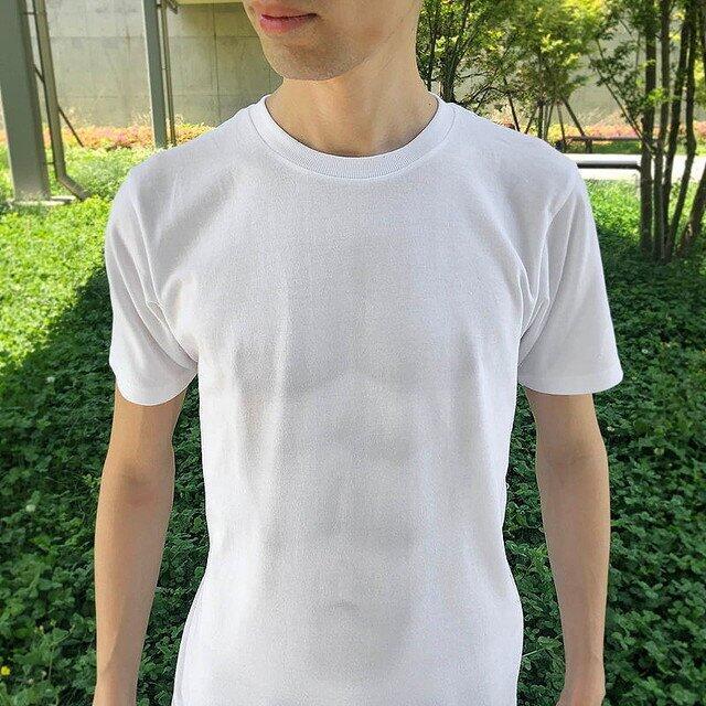 이 티셔츠들은 갖고싶은데 국내배송이 안 보이네 ㅠㅠ 아는 사람 제보해줘