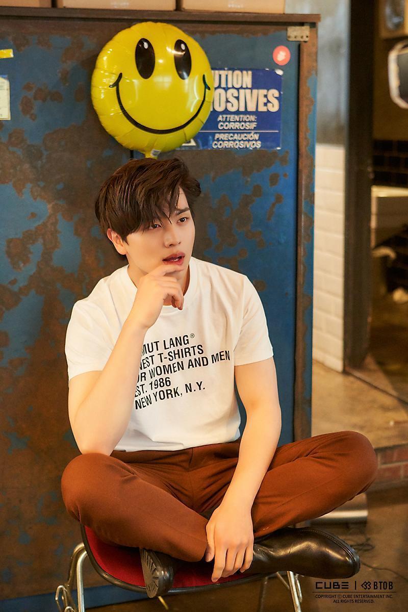 육성재 얼굴 진짜 할말하않♡