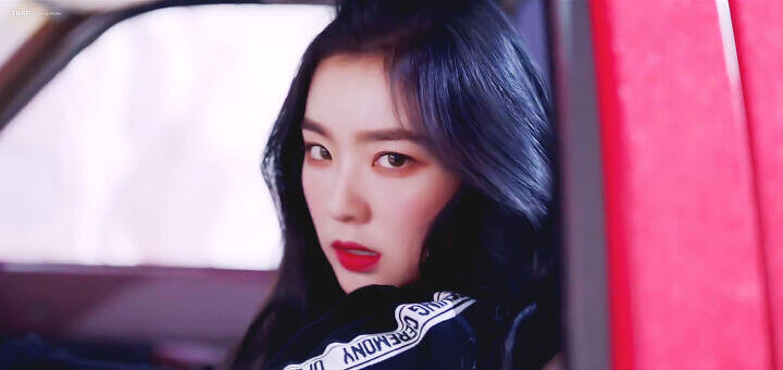 >>14 근데 진짜 예쁘다...