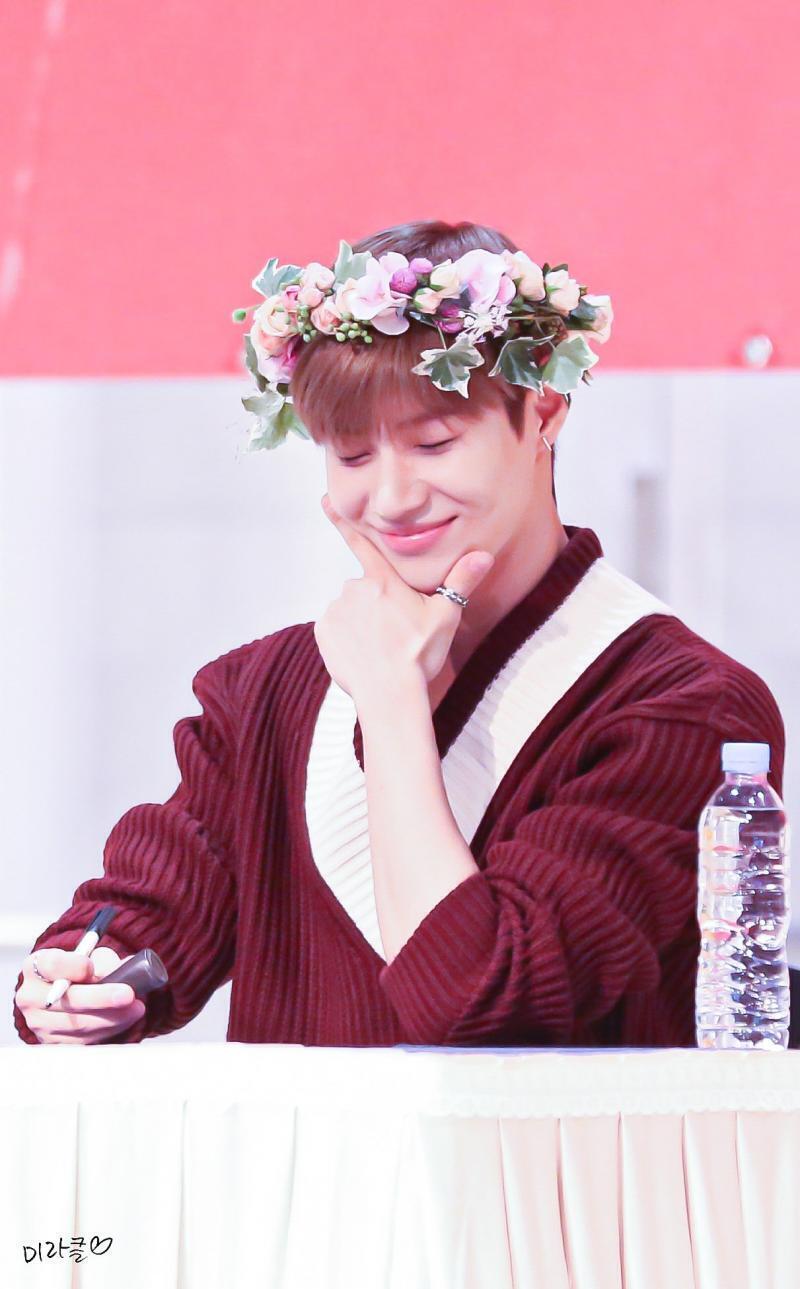 우리ㅣ태민이 웃는거 자랑하고 싶어서 사진 많이 올릴래! ㅎ