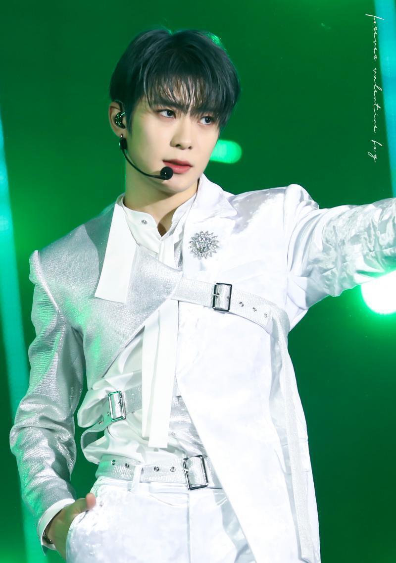 엔시티 정재현