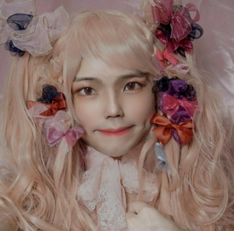 포토샵 할줄몰라서 스노우로만 만졌음..