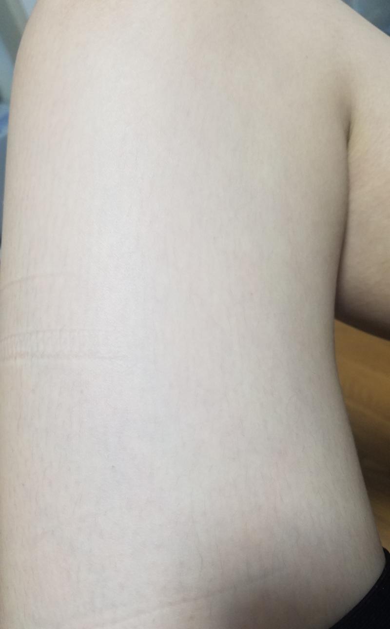 너희들은 그렇게 생각안하겠지만 이렇게 하얗지않았다고!!