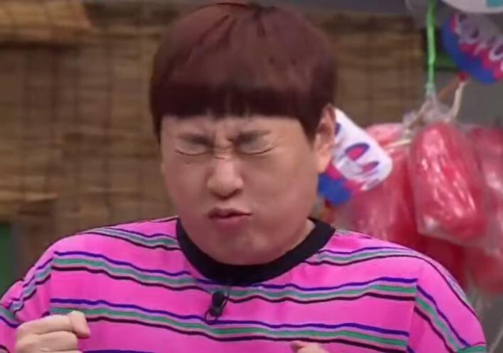 지노오옹오오ㅠㅠㅠ 진호오빠 진짜 좋앙해해ㅠㅠㅠㅠ 스레딕에 생각보다 코미디언 팬들 됙 ㅔ많다!ㅠㅠㅠ