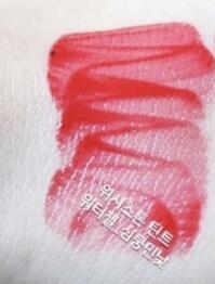 진짜 딱 요런색깔의 지속력좋은 ,, ㅜㅜ 가격대는 상관없어 제발