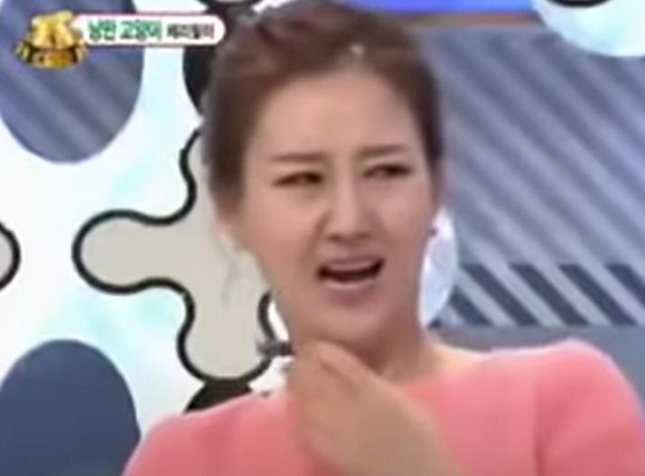 아까 너무 더러워서 짤 퍼뜨릴려고 했는데 블라먹었네