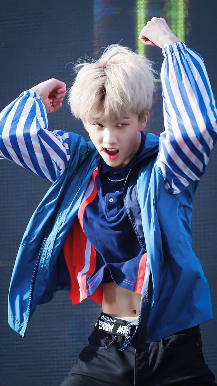 >>12 더 넣고 싶었지만 3개밖에 못넣네ㅠㅠㅠㅠ 자 봐 내가 아끼는 소듕하고 작은 지성오빠야… 물론 내 본진은 병크가 안터져서 다행이야…