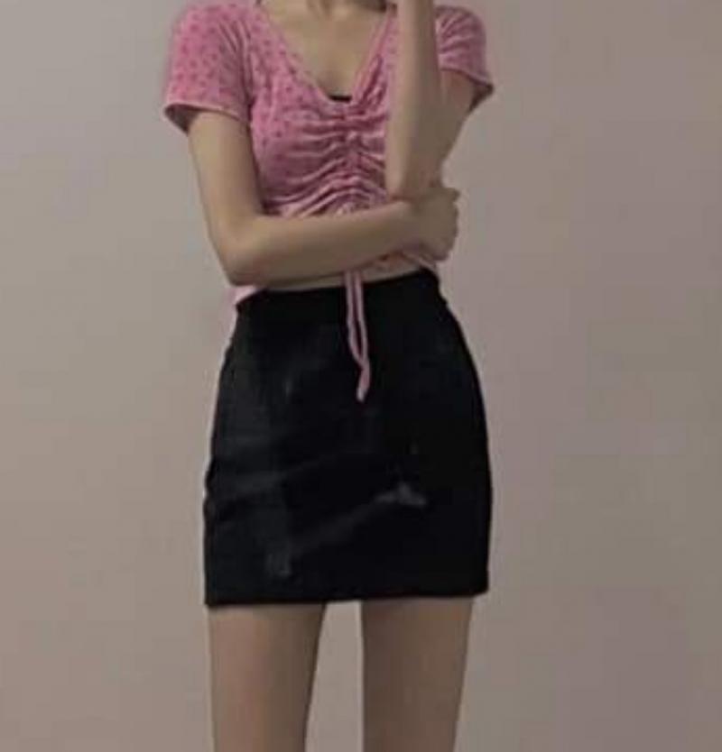 안녕 발레하는 중학생 여자야 내 몸 너무 별로지..?..