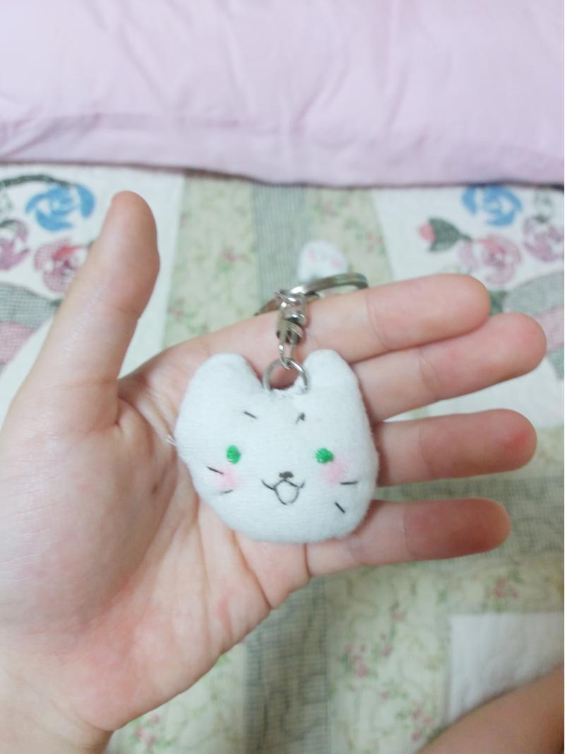요즘엔 열쇠고리 만들고 있어! 귀엽지ㅋㅋㅋ