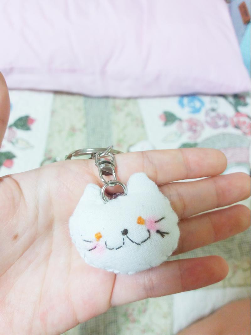 더 있당