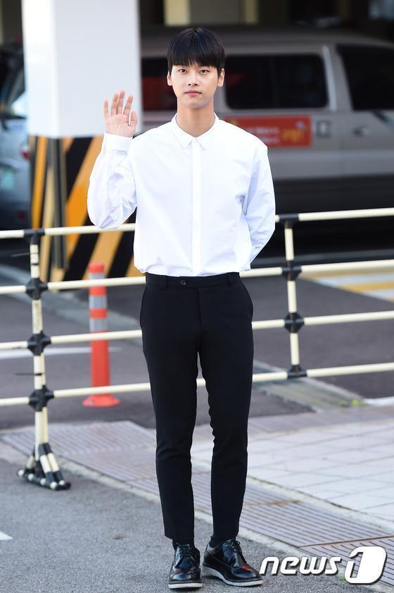 빅스 엔...본명 차학연