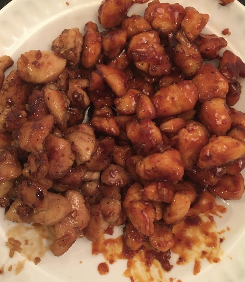 맛은 그냥그래 그래도 집에서 만든 거 치고는 맛있음 돈주고 사먹으라고 하면 한 팔천원까지는 줄 수 있는 맛이야