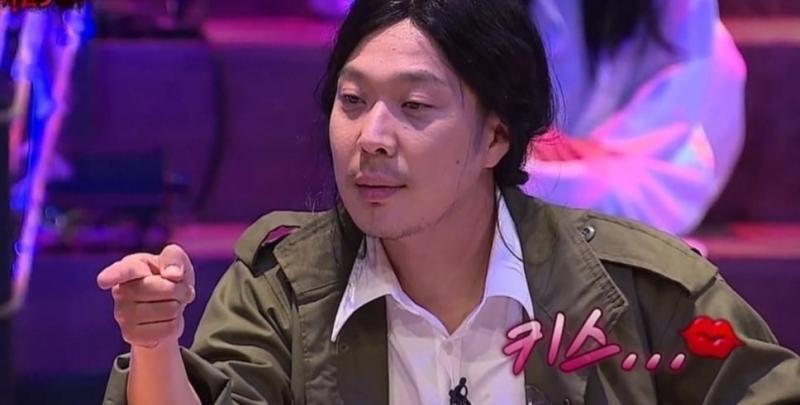 >>14 ? 뭐하는거지 스레주. 분명 나는 글씨를 부탁했는데 작품을 가져왔잖아;; 이렇게 정갈한 글씨체라니 나의 사랑을 받아라. 어어 신고 누르