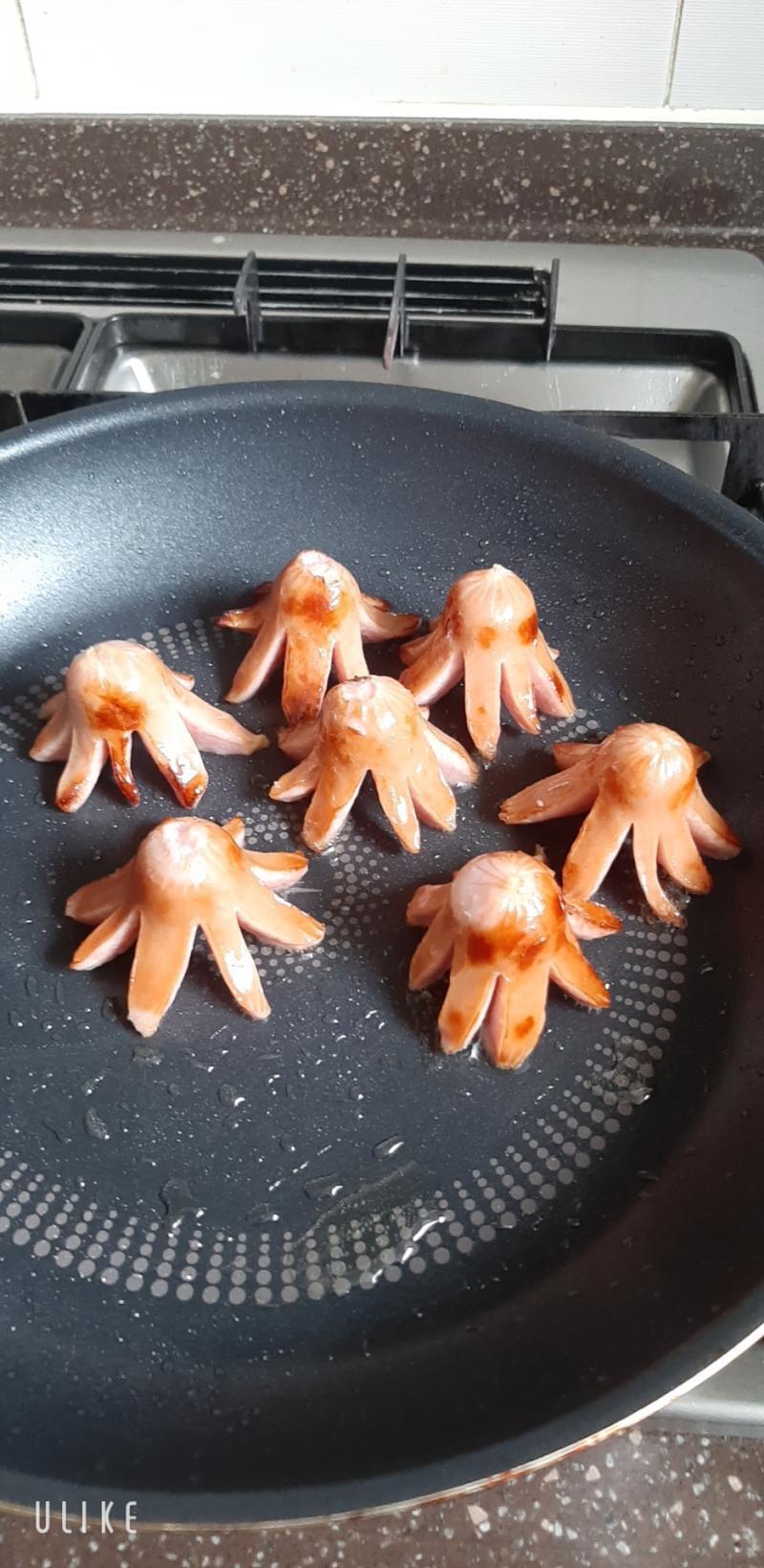 생전모습임. 죽어가는 모습인가?