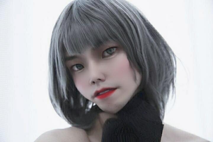 보정 떡칠 ㅋㅋㅋㅋㅋㄹ 첫번째 앞머리 실종..