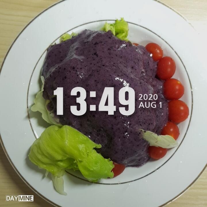 식사준비하느라 1:50분에 먹음 생각해보니까 저녁 7시에 밥먹으려면 2:30쯤먹었어야했는데, 뭐 괜찮아 내일부터 그렇게 하면되지 1:50 점심밥