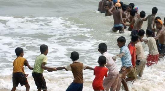 10만 삐삐로 인간띠를 만들어서 태도를 붙잡는다. 그리고 그대로 잡아당겨 우주로 다시 던져버린다!