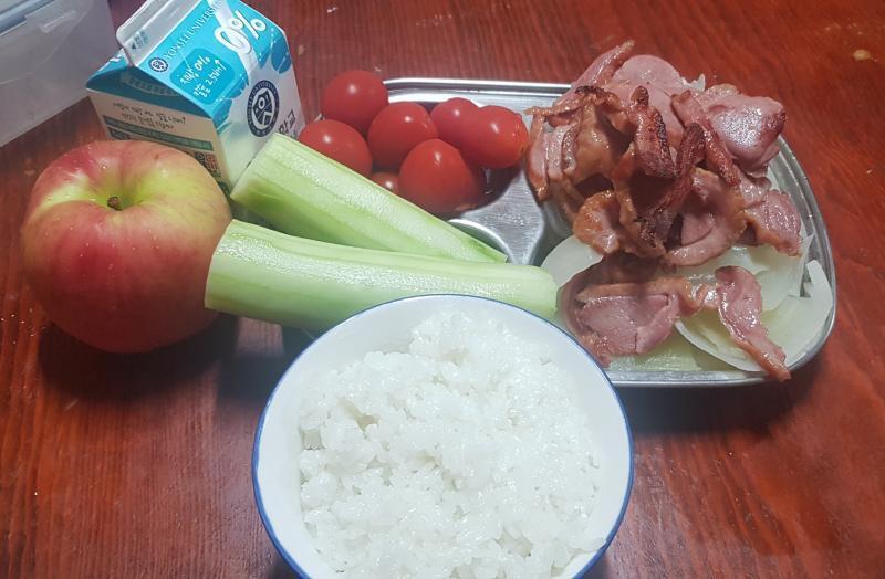 히히