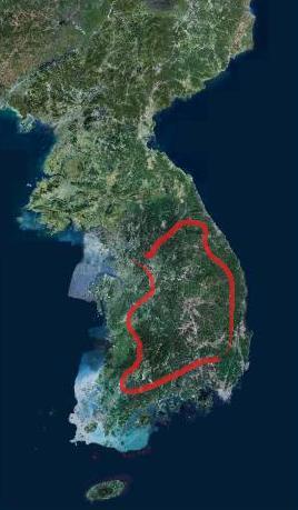 막 위성사진에서 빛이 슝슝하면서 한 바퀴 도는 그런 연출 있는거지?!