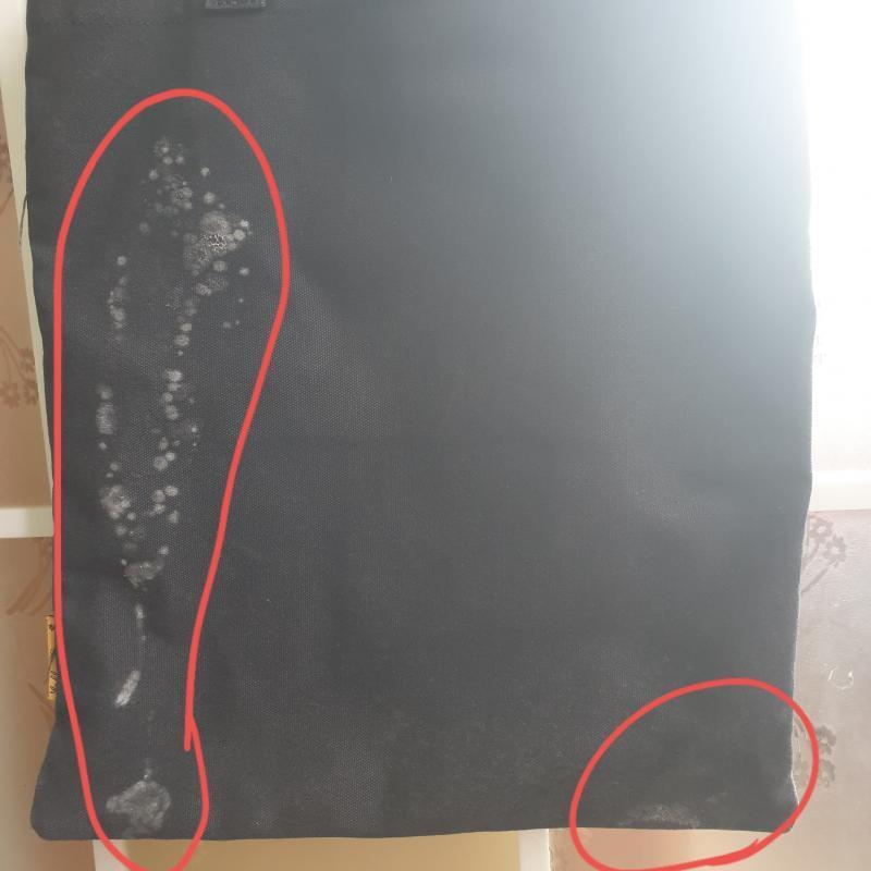 혹시 잘 안 보일까봐 표시도 했어