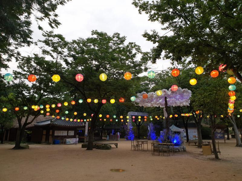 하 여기가 제일 예뻐... 보름달은 보정 좀 해서 배경 어둡게 해봐야겠다.