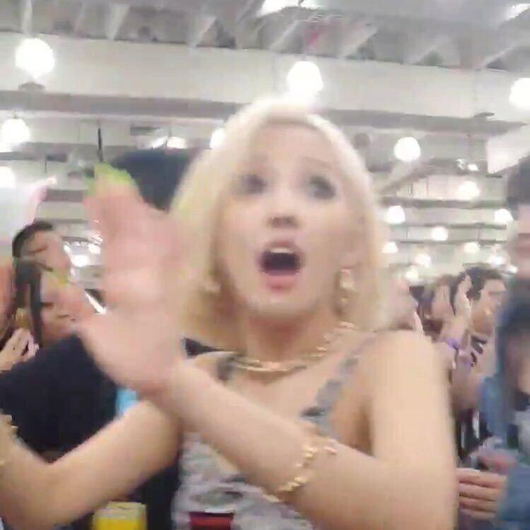 >>19 미안하다.... 이런모습을 좋아하는 네버버라 멋있는 사진은 희귀하다....