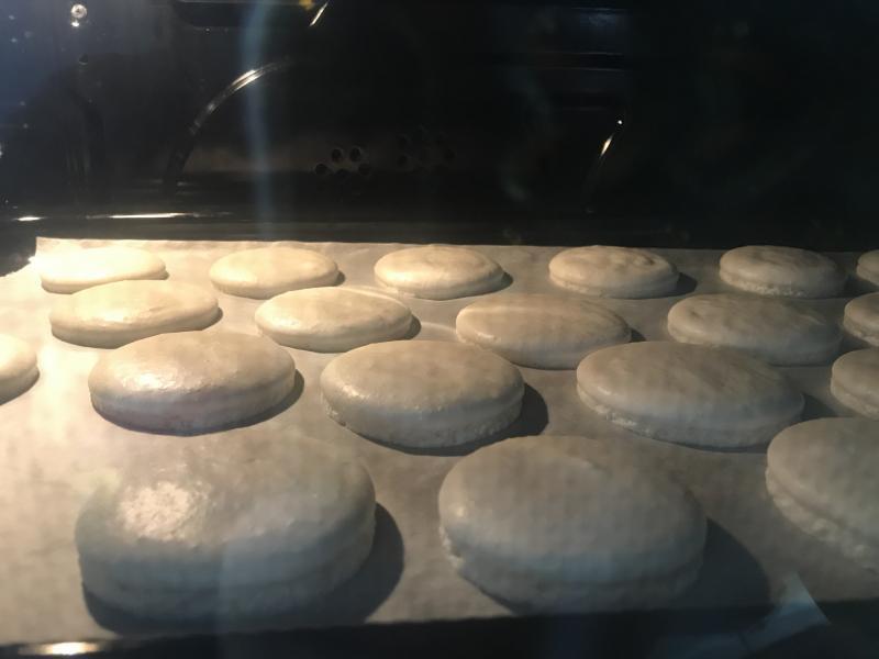 아직 실력이 부족하긴 한데 그래도 디저트 박사들이 보기에는 어떤 것 같아?