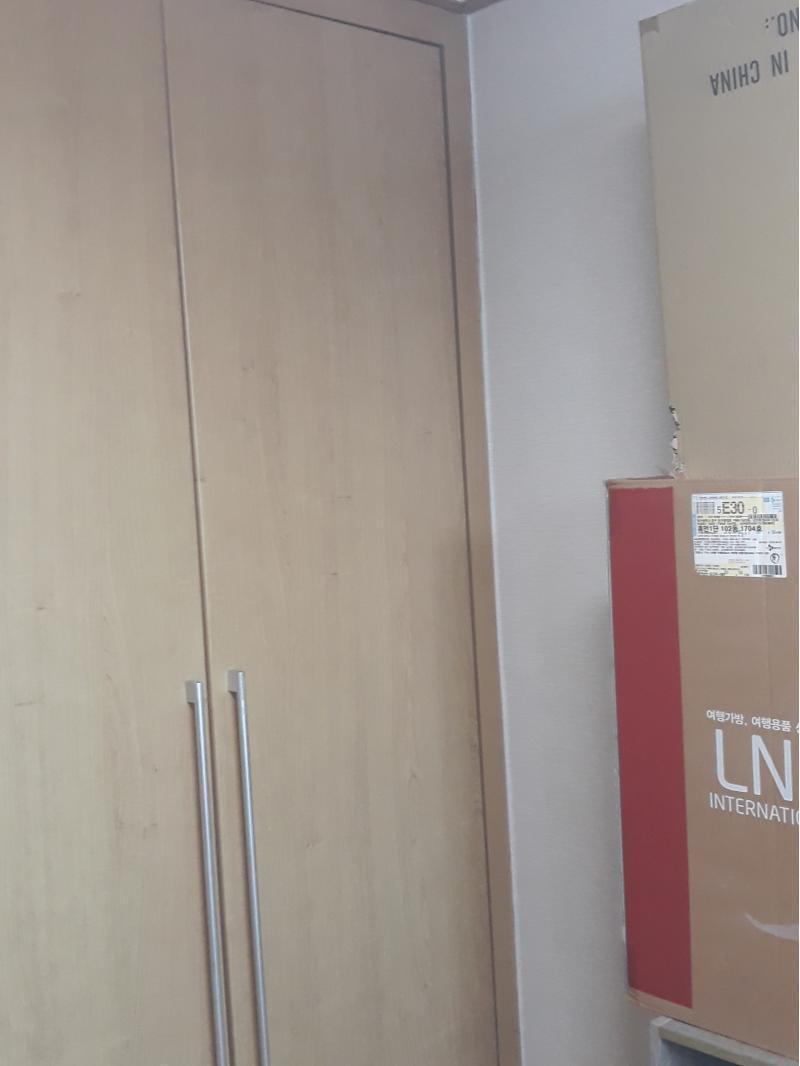 여기 두 곳도 봐 줄 수 있을까?