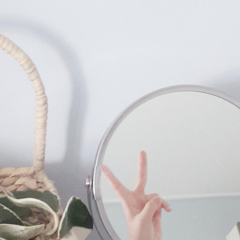 여기까지만 예뻐 내 방 ㅎ