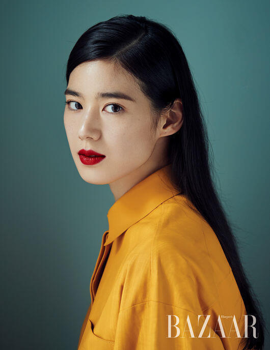Tmi긴 한데 이 스레보니까 나도 좋아했던 사람들 모아보고 싶어졌어 나도 꽂히는 대로 좋아한 건데 레드립 바른 사진들 보면 비슷한 분위기인 것