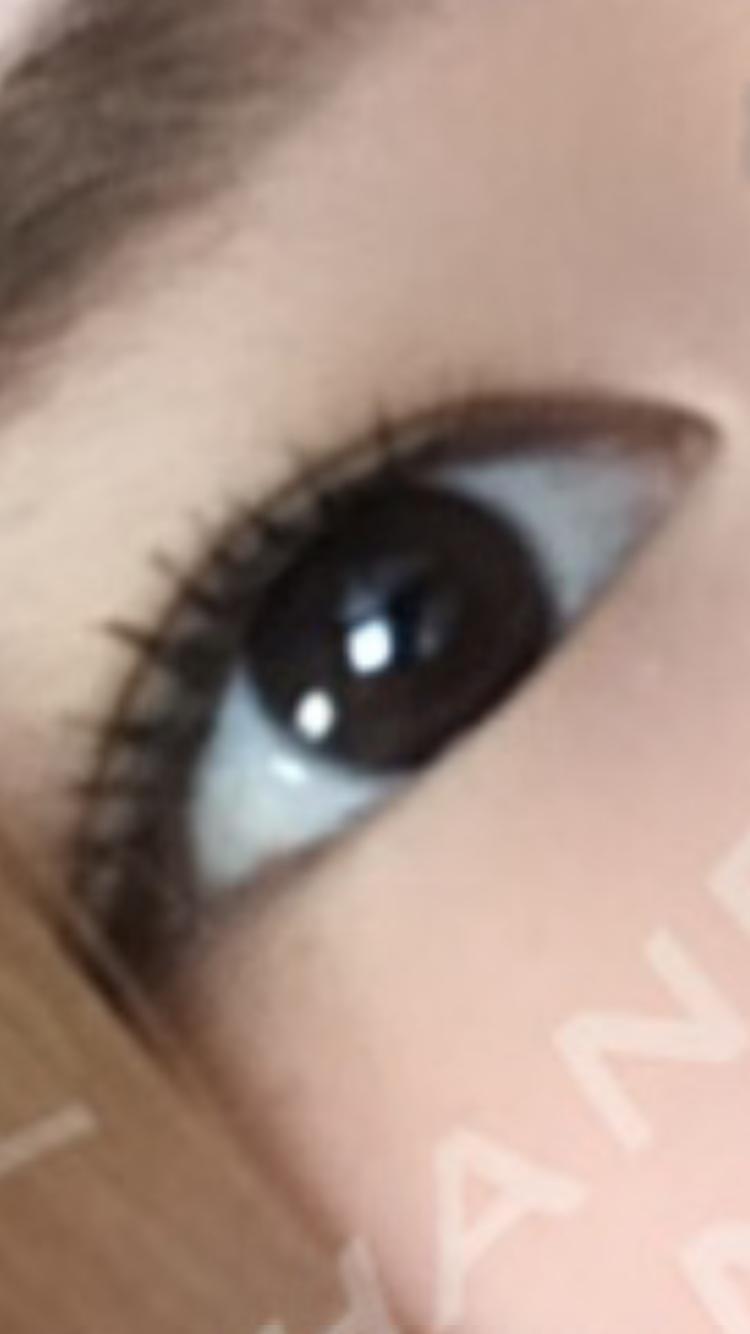 눈은 지방이 완전완전 많고 평소엔 쌍테 붙이고 다님 이 둘은 쌍테 붙였을때 근데 2처럼 묻힐때도 있음