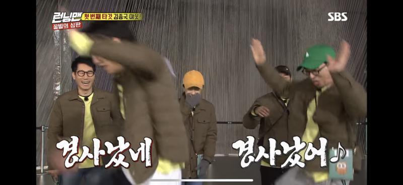 열심히 추더라 ㅋㅋㅋㅋㅋ >>5 >>6