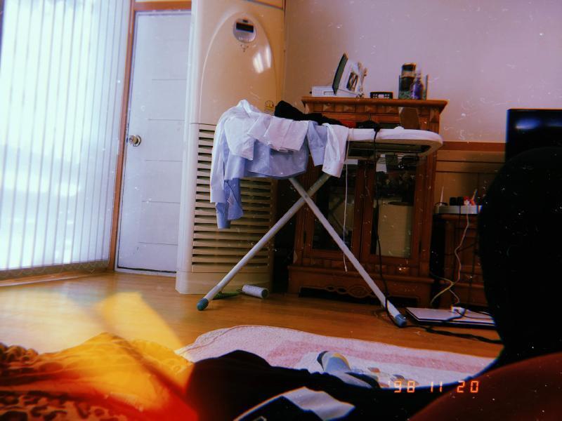 나 친구집이야 좀만 놀다 갈게~
