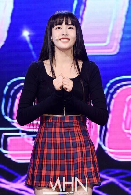 내 다이어트 자극짤... 스ㅡ테이씨 걸스~ 이스 고잉 다~웅 너무 비현실적으로 다들 예뻐... 내 또래라 더 자극 잘 됨 ㅠㅠ 마이 워너비...