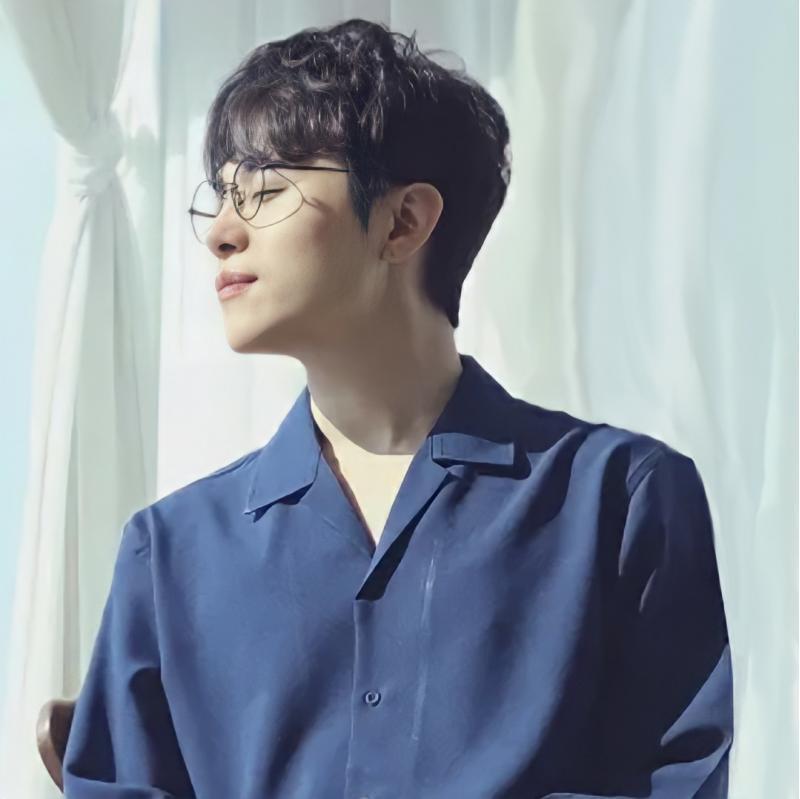 >>9 그치ㅠㅠ 아무래도 뒤에가 주름진 커텐이다 보니 티가 나는건 어쩔수가 없다.. 새로한게 아까거보다 나은가