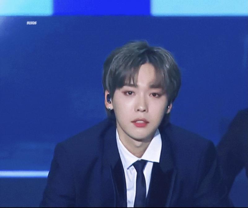 짤이라 급하게 스샷한 거라 별로긴 한데 전나 인생짤ㅠㅠㅠㅠ