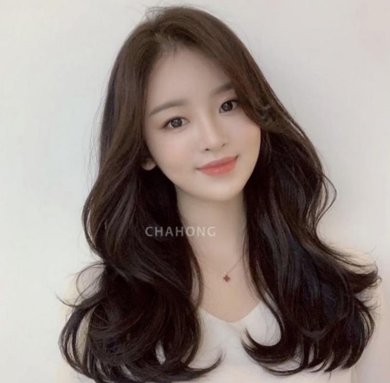 >>248 사실 레이어드 컷만 ㅎㅏ고 매직셋팅해도 학생티는 완전히 벗어나지! 음음 나는 빌드펌 추천해! 안에는 씨컬이고 겉 머리만 에스컬인데 곱