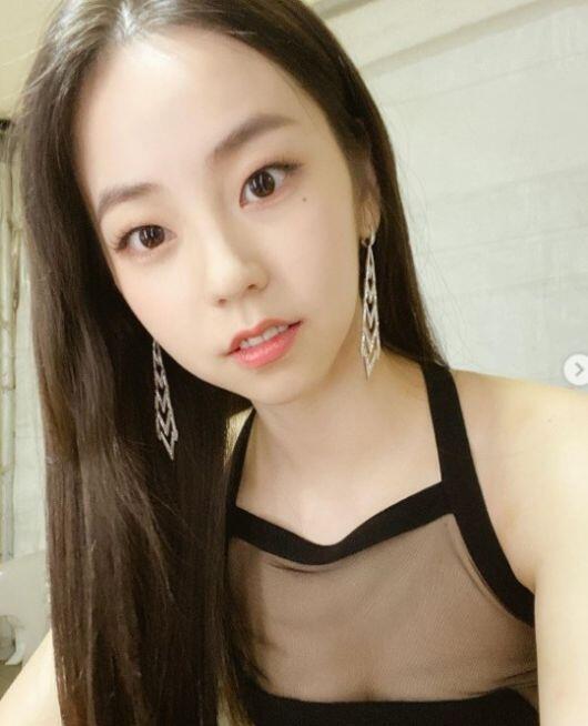 스레주 걔가 또 답답하게 하면 그냥 이거 보여줘 무쌍미녀들임 ㅎㅎ.. 그리고 여자는 유쌍이 인기 많은 거 맞긴 한데 내가 첨부한 사진같은 무쌍미