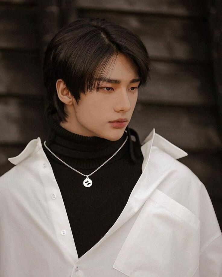 >>17 요 정도면 되겠니..? 그리고 핀터레스트라는 앱 강추한단다 오지게 많아 사진 흫힣