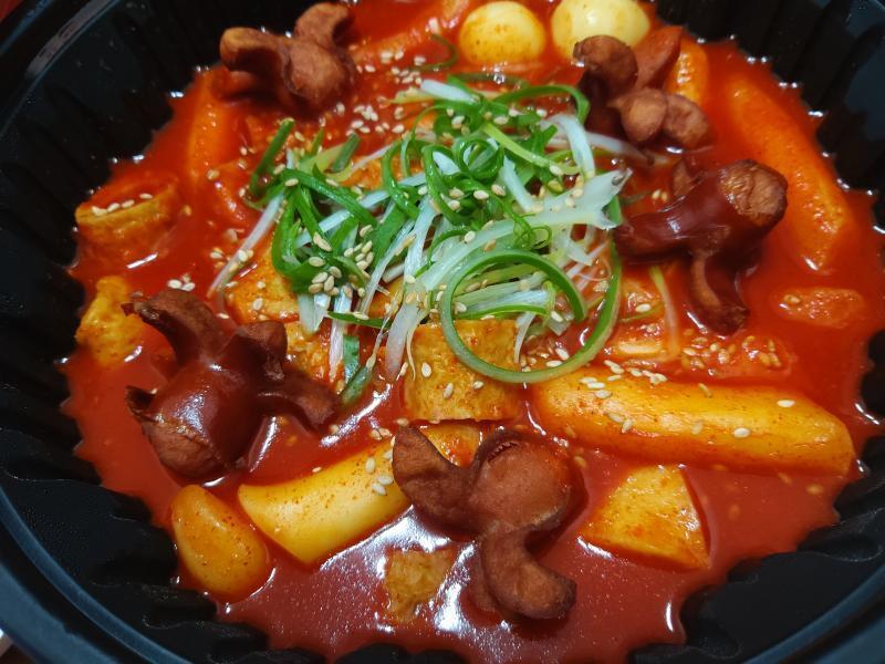 아무거나 괜찮다고 했으니까 이걸로...어제 찍은 사진이지