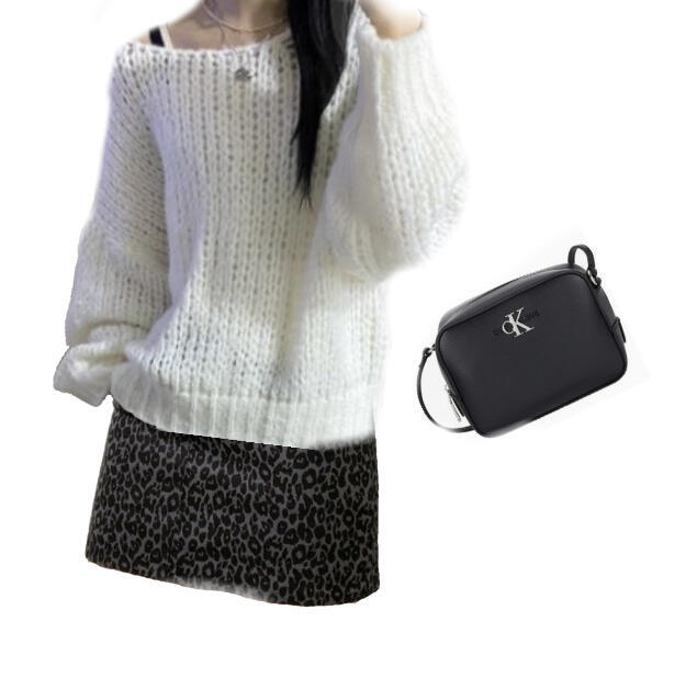 >>3 음 놀때는 뭐 떡볶이 코트 같은것두 귀엽고 요즘 니트 귀여운거 많이 나오잖아 아이보리색 니트에디가 레오파드 무늬 있는 치마 같이 입고 뭐