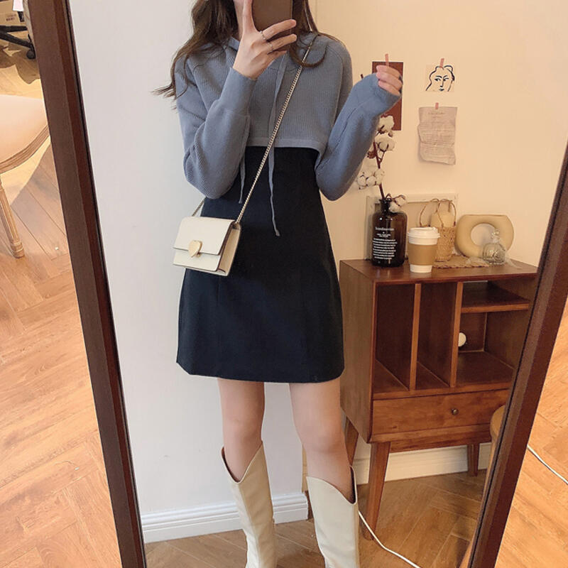 요런 옷이얌 레이어드해서 입었는데 괜찮더라구 물론 위아래 세트로 살꺼얌