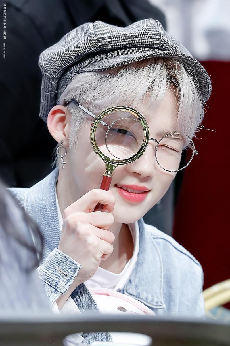 뉴