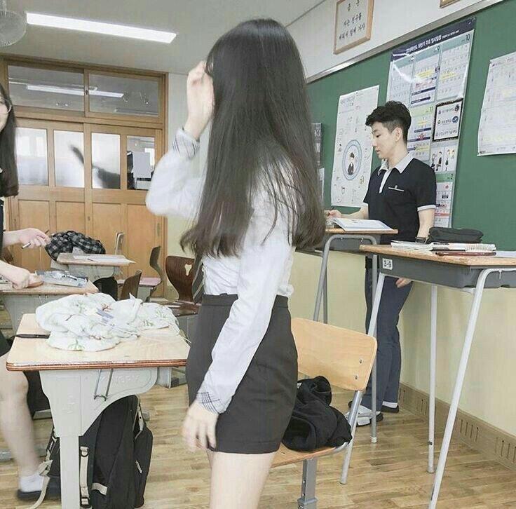 자극짤 몇개 툭
