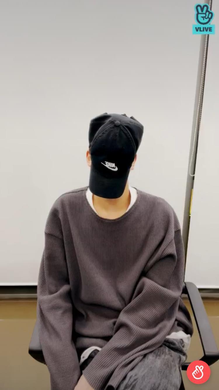으응..? 2021.01.11 [영훈] 안녕😘