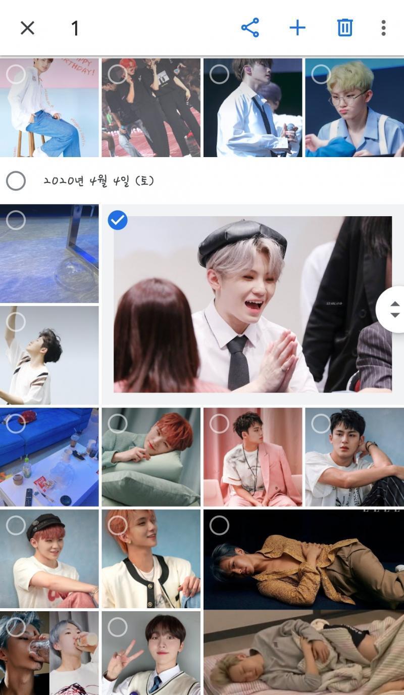 폰에 없는사진으로 했는데도 똑같이 떠ㅠㅠ 열심히 알려줬는디 미안... 공유버튼 누르고 더보기 누르면 밑에처럼 나와! 물론 기기에 저장은 없구..