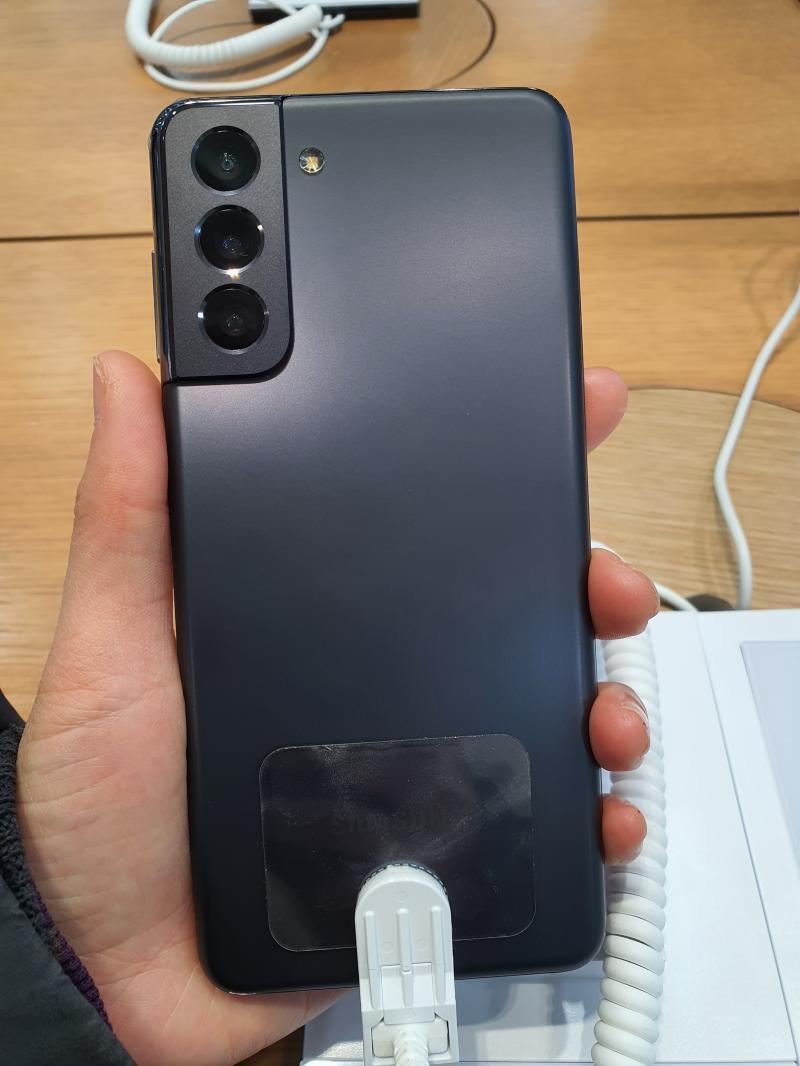 얘가 S21
