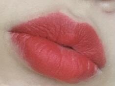 다들 입술 예뿌넹..